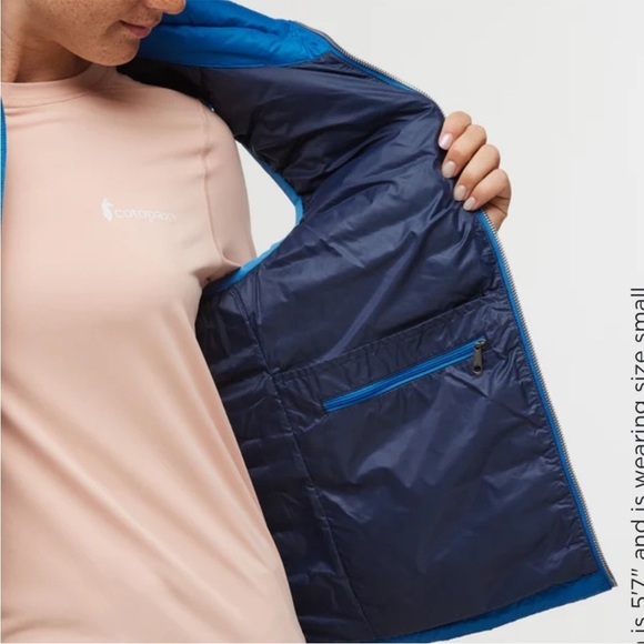 Cotopaxi Women’s Large Fuego Down Insulated Puff Vest Blue Atlantic Stripes NWT - Picture 11 of 13